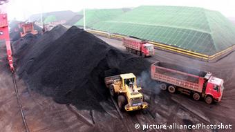 Kohletransport in Yangzhou, Jiangsu, China