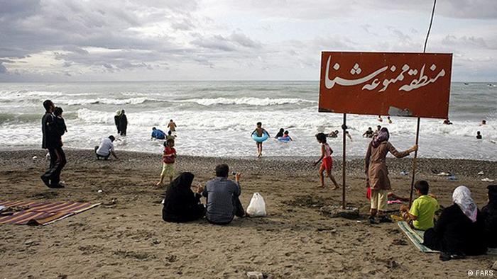 اعلام منطقه ممنوعه شنا در برخی از سواحل خزر