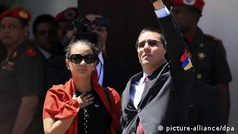 Rosa Virginia Chávez y su esposo, el vicepresidente de Venezuela, durante el funeral de “el Comandante”.