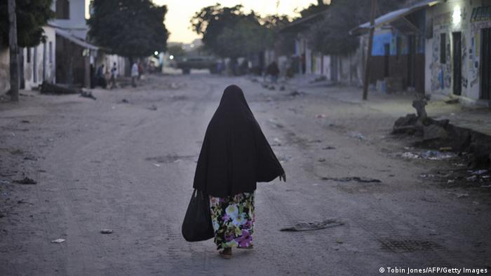 Symbolbild Frauen Vergewaltigung Not Hunger Armut in Somalia