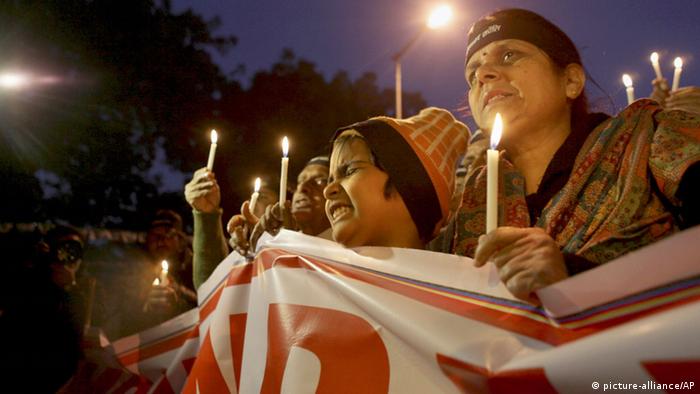Gedenken Indien Gruppenvergewaltigung Mord 29.12.2013