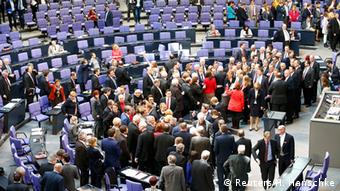 65 συντηρητικοί βουλευτές εναντιώθηκαν στα σχέδια των Μέρκελ-Σόιμπλε