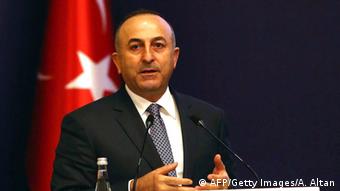 Άμεση έκδοση των «οκτώ» στην Τουρκία ζητά ο υπ. Εξωτερικών Μεβλούτ Τσαβούσογλου