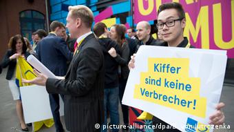 Το συνέδριο του FDP υπέρ της νομιμοποίησης της κάνναβης