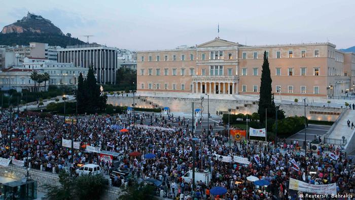 Griechenland Proteste gegen Sparpläne in Athen