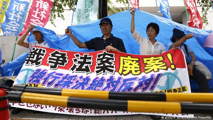 Japan Proteste Abstimmung Sicherheitsgesetz