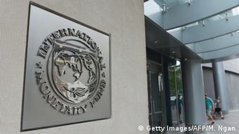 H Κομισιόν είναι διατεθειμένη να συζητήσει μέτρα του ΔΝΤ