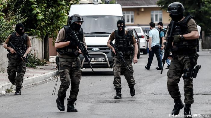 Турецькі силовики після терористичного нападу на диппредставництво США в Стамбулі