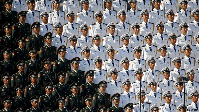 China Militär Parade Peking Weltkrieg Japan 