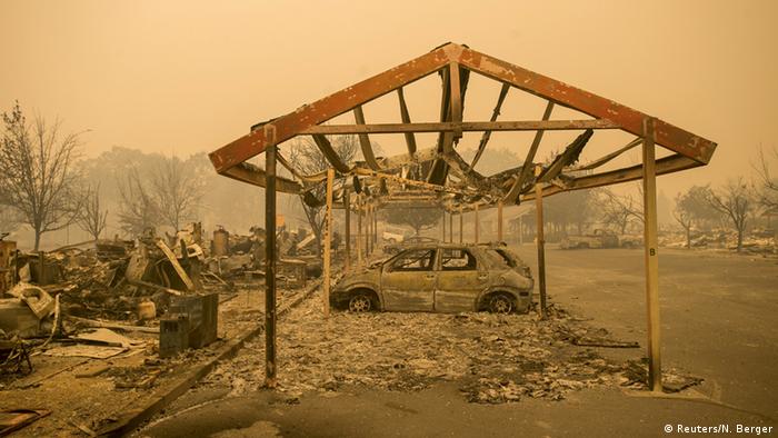 USA Waldbrände in Kalifornien weiten sich aus