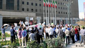 Iran Demonstration Arbeiter Auto-Industrie