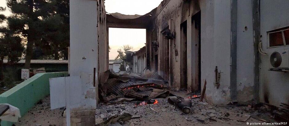 Hospital no norte do Afeganistão foi atingido por bombas americanas