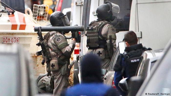 Belgien Brüssel Stadtteil Molenbeek Razzia nach Terroranschlägen in Paris