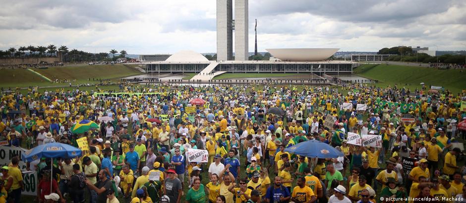 Protesto pró-impeachment em Brasília, em dezembro de 2015