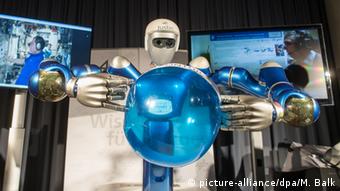 Deutschland Forschung Roboterprojekt Tele-Handshake - SpaceJustin