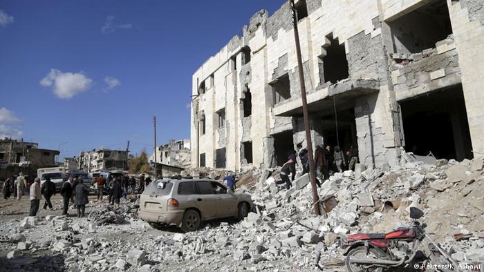 Разрушения в результате бомбардировок в Сирии