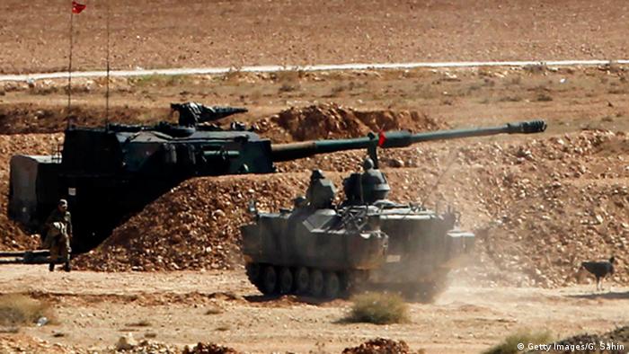 Турецкие танки в районе города Кобане в Сирии