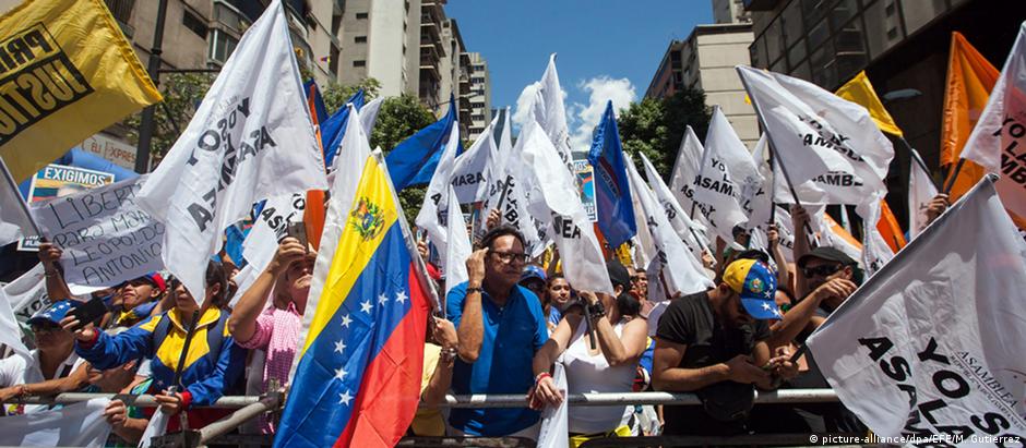 Meta de oposicionistas é renúncia do presidente venezuelano