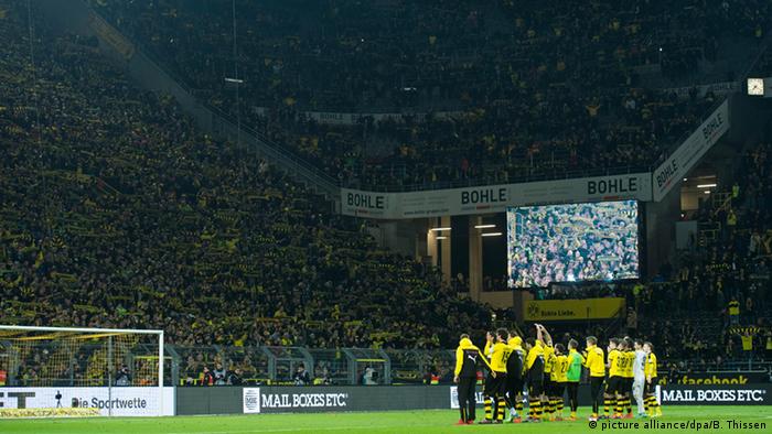 Fußball Bundesliga Borussia Dortmund v FSV Mainz 05 