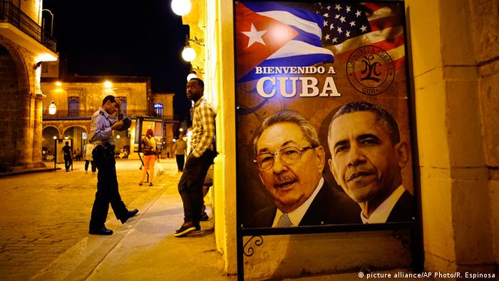 Afiş, la Havana, cu liderii SUA şi Cubei, Barack Obama şi Raul Castro