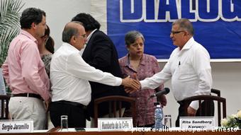 Representantes do governo colombiano e das Farc negociaram em Havana (foto de maio de 2015)