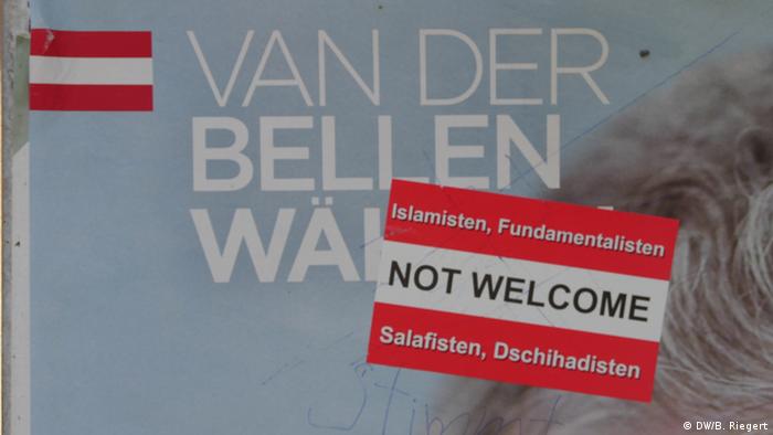 Opositores comentam cartaz eleitoral de Van der Bellen: Islamistas, fundamentalistas, salafistas, jihadistas NÃO são bem-vindos