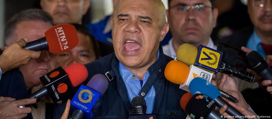 Jesús Torrealba, porta-voz da oposição na Venezuela