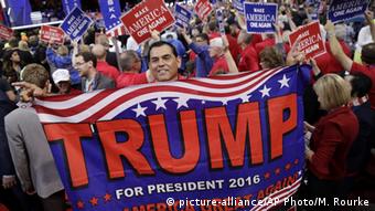 На съезде Республиканской партии в Кливленде Трамп был официально выдвинут кандидатом в президенты