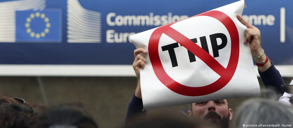 Acordo de Parceria Transatlântica UE- EUA é alvo de protestos em diversos países europeus