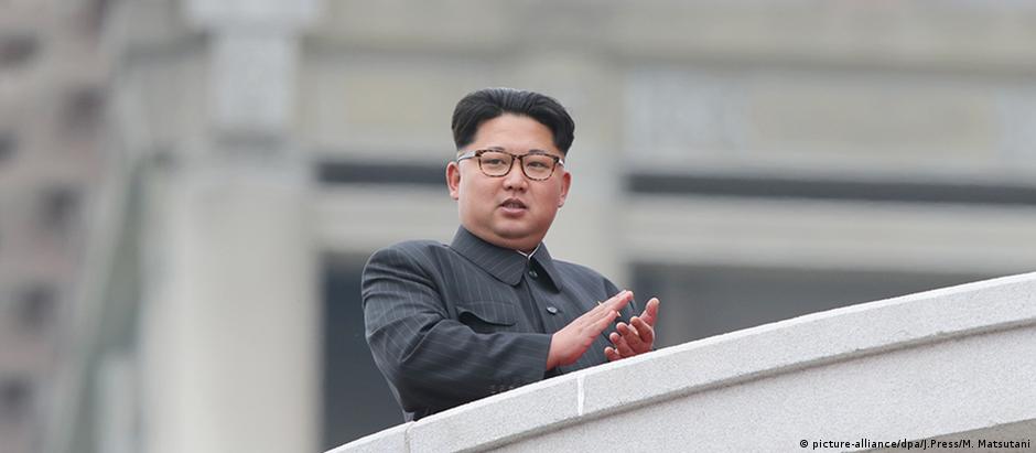 O líder norte-coreano, Kim Jong-un, tenta consolidar seu poder desde a morte do pai