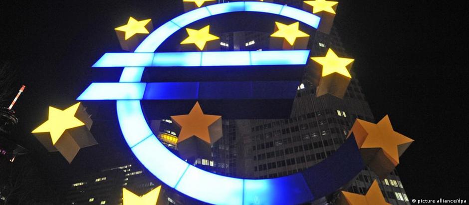 É questionável se o BCE conseguirá alcançar até o fim 2018 sua meta de estabilidade, afirma Fratzscher