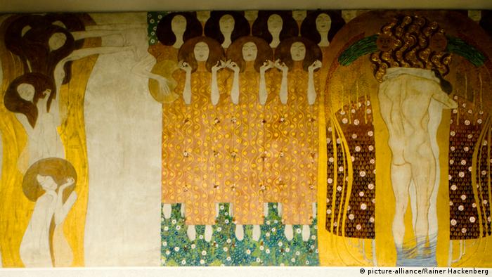 Gustav Klimts Beethovenfries (picture-alliance/Rainer Hackenberg)