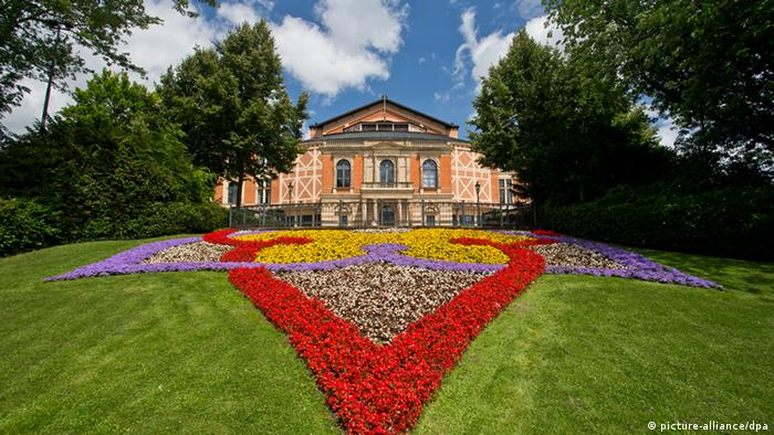 Festspielhaus Bayreuth (picture-alliance/dpa)