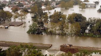 Las inundaciones después de la rotura de un dique en Nueva Orleans como consecuencia del huracán Katrina. 