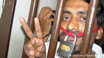 Pakistan P.E.N. Inhaftierter pakistanischer Journalist (picture alliance/dpa)