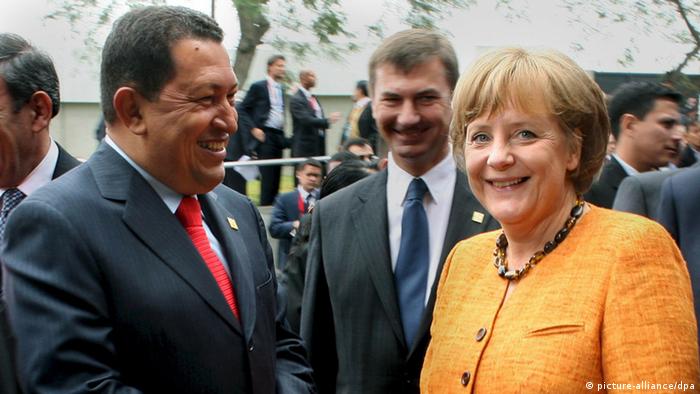 Venuzuela Präsident Hugo Chavez und Bundeskanzlerin Angela Merkel in Lima