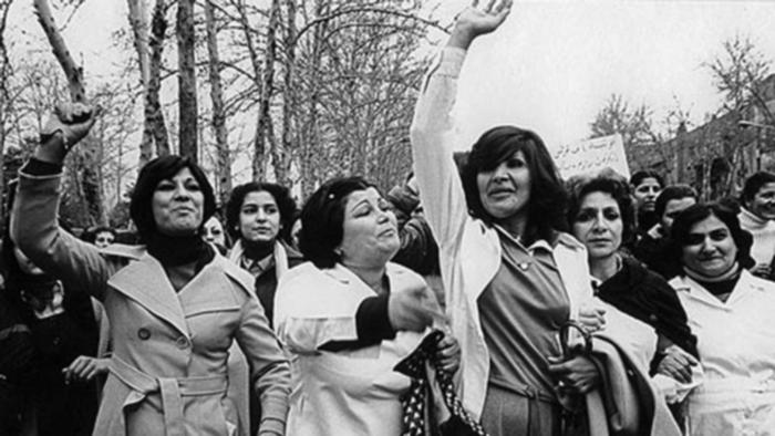 تظاهرات زنان علیه حجاب اجباری در تهران Iranische Quelle ohne Copyright