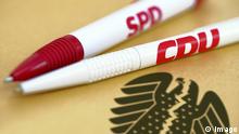 Deutschland Schreiber von CDU und SPD und gebrochener Bundesadler Politaffäre Edathy