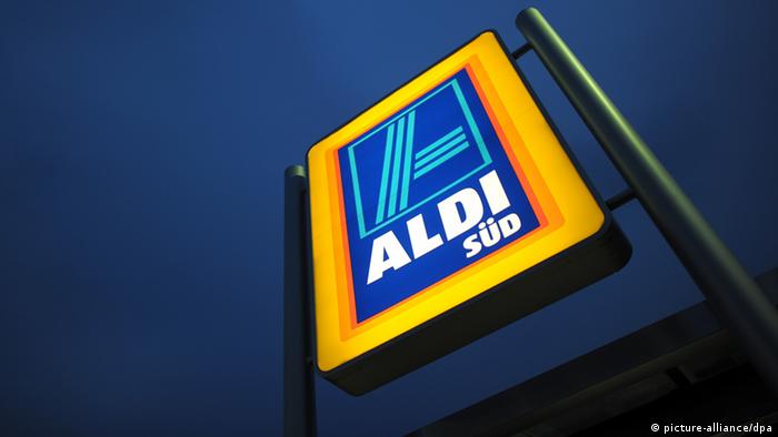 Алди е сред най-мощните дискаунт вериги от супермаркети в Германия. Семейството на Карл Албрехт, който почина през 2014 година, ръководи южния клон на компанията (Aldi Süd). Със състояние от 23 милиарда евро фамилията се нарежда на четвърто място в класацията на списание Bilanz. Не само в Германия Алди е един от основните конкуренти на Лидл.