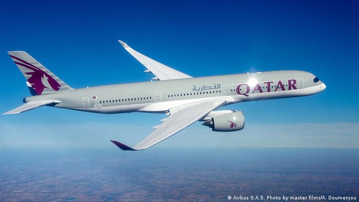 Qatar Airways –que vuela al menos a 15 Estados de EE. UU.− estaría admitiendo nuevamente en sus vuelos a ciudadanos y refugiados de los países afectados. (Airbus S.A.S. Photo by master films/A. Doumenjou)