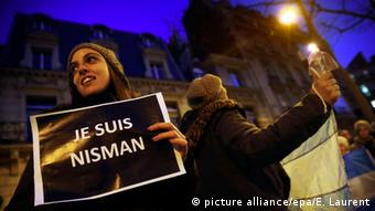 Solidaridad con el caso Nisman en París (2015).