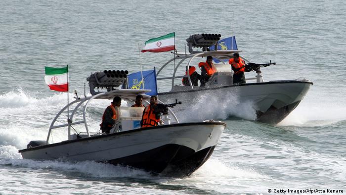 Symbolbild zur Meldung - Iranische Marine gibt Warnschüsse auf Öltanker ab (Getty Images/Afp/Atta Kenare)