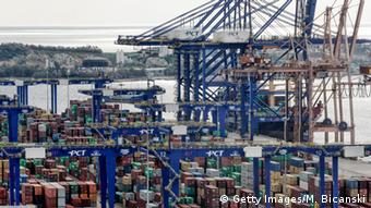 Για την Cosco το λιμάνι του Πειραιά αποκτά ξεχωριστή σημασία για τη μελλοντική επέκτασής της σε κομβικά λιμάνια της Ευρώπης