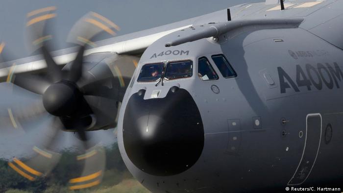 Militärisches Transportflugzeug Airbus A400M (Reuters/C. Hartmann)