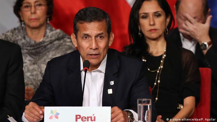 Ollanta Humala Präsident Peru (picture-alliance/dpa/P. Aguilar)