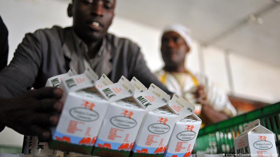 Markt Lebensmittel Kenia Symbolbild Milch Produktion