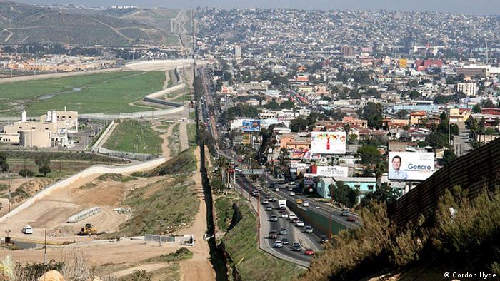 Grenze zwischen USA und Mexiko (Gordon Hyde)