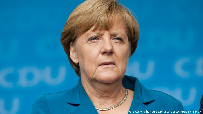 Angela Merkel Porträt entschlossen Asylpolitik Asyl Flüchtlinge Krise Europa NRW (picture-alliance/dpa/Malte Ossowski/SVEN SIMON)
