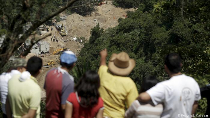 Guatemala Erdrutsch Umweltkatastrophe Santa Catarina Pinula (Reuters/J. Cabezas)