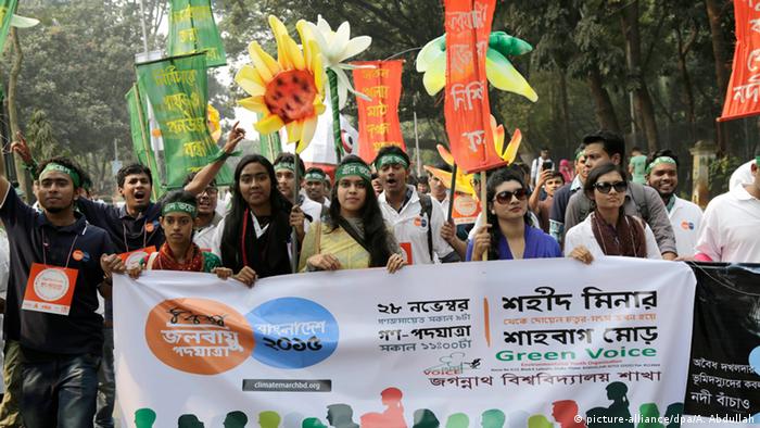 Bangladesch Demo vor dem Klimagipfel in Paris